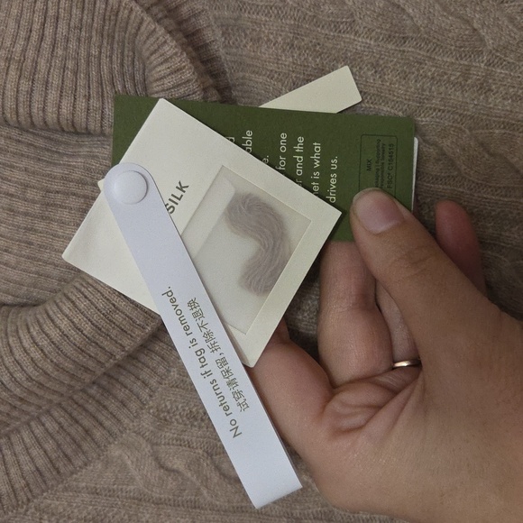 Lily Silk Cashmere Cable Knit Turtle Neck - Picture 4 of 6